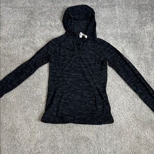 Lululemon Athletica Black Hooded Long Sleeve Sweatshirt
